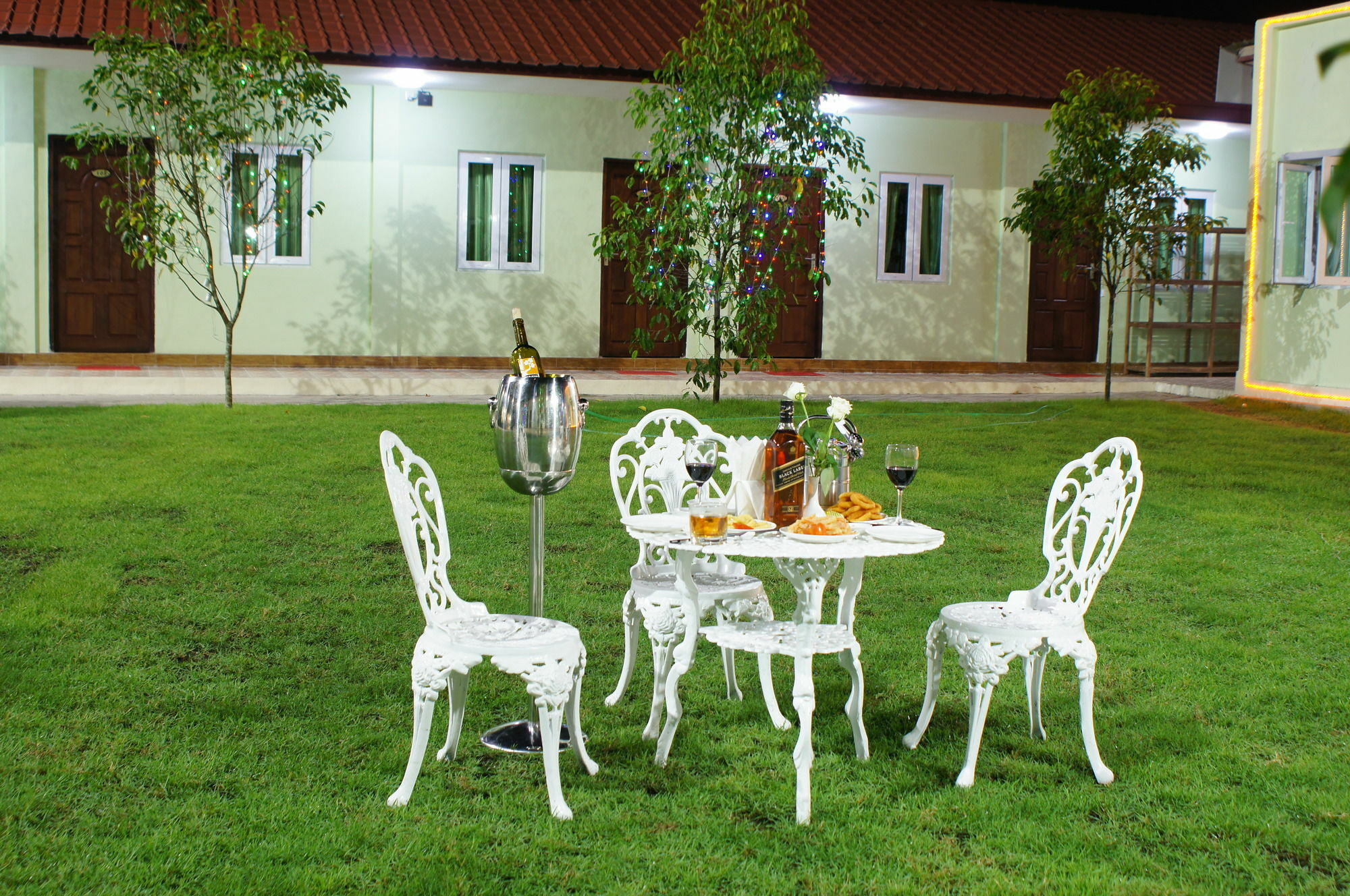 Green Leaf Hotel Yangon Exterior foto